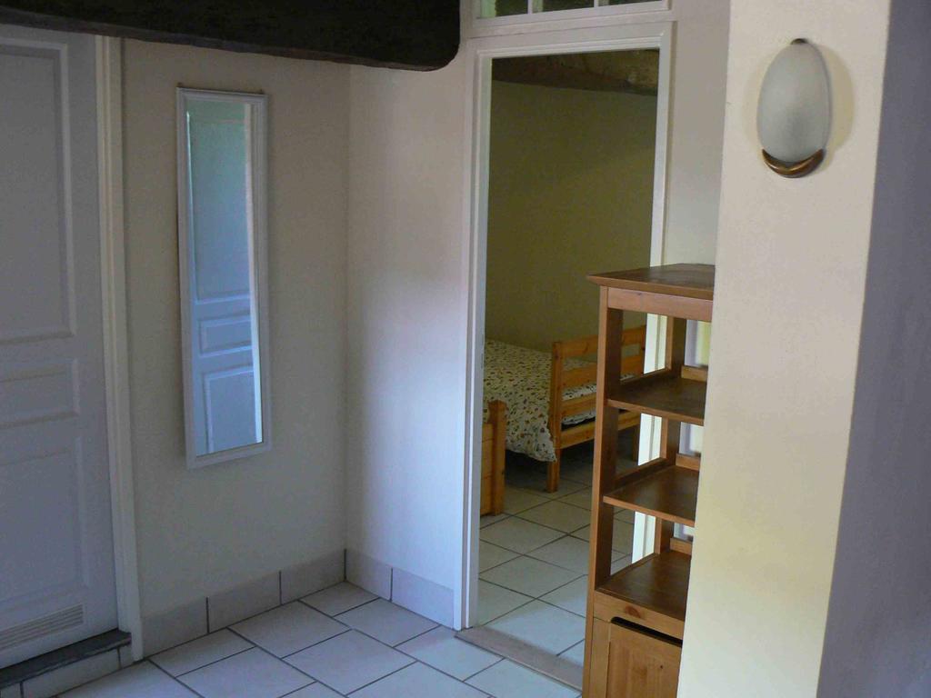 Bed and Breakfast Le Petit Moulin Saint-Hilaire  Habitación foto